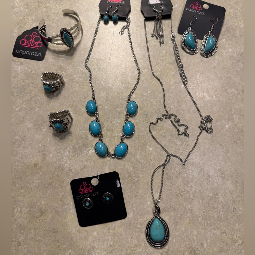 Paparazzi Turquoise and Silver Jewelry Collection